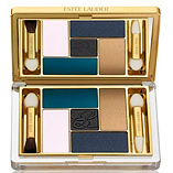 Blue Dahlia Eye Shadow Palette by Estée Lauder \\ Photo: Courtesy of Estée Lauder 