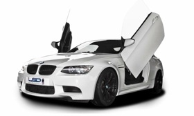 A hinge kit from LSD gives the BMW M3 gullwing doors. (Photo via AutoWeek.)
