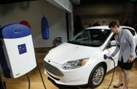 2012 Focus Electric (Photo Courtesy of SunPower)