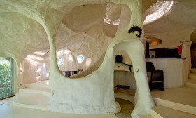 'Ensculptic' was called 'light, airy, and wondrously unpredictable,' in an article in Life magazine 40 years ago. (© Realtor.com)