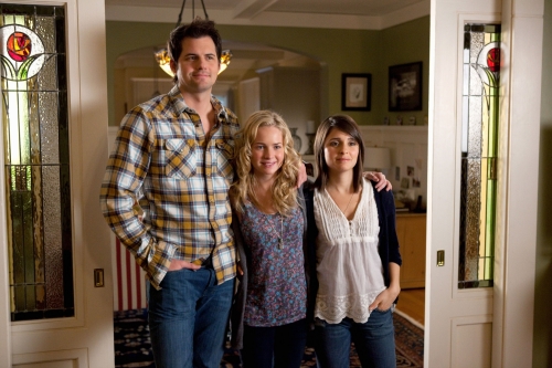 Photo courtesy CW TV