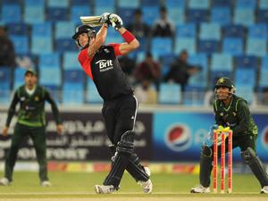 Kevin Pietersen launches a six against Pakistan (Gareth Copley-Getty Images Sport)
