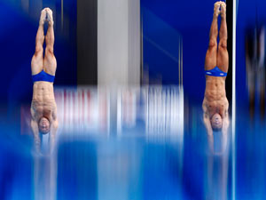 AP Photo-Wong Maye-E