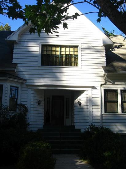 Bella's house