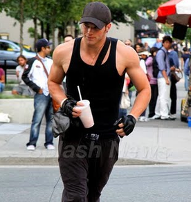 Kellan Lutz in Vancouver