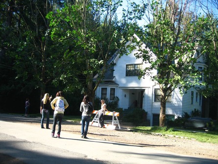 Bella's house