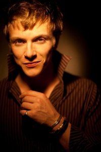Charlie Bewley