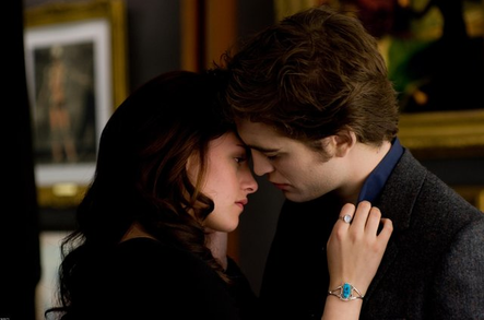 Bella and Edward in "New Moon"